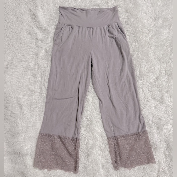Kindred Bravely Vera Lace Maternity Pajama Pants - Picture 1 of 7